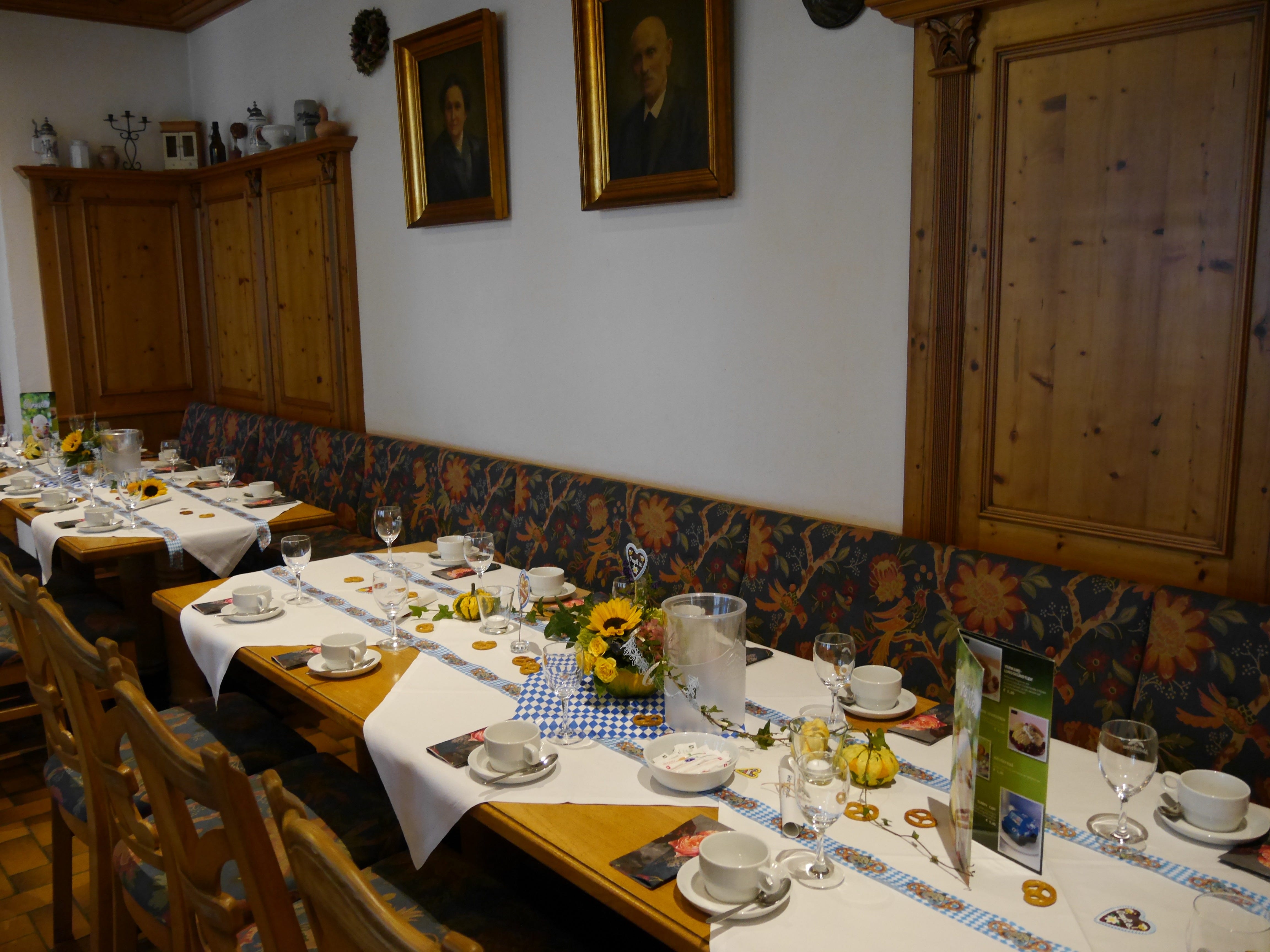 Nebenzimmer Räumlichkeiten Gasthaus Schnaitl