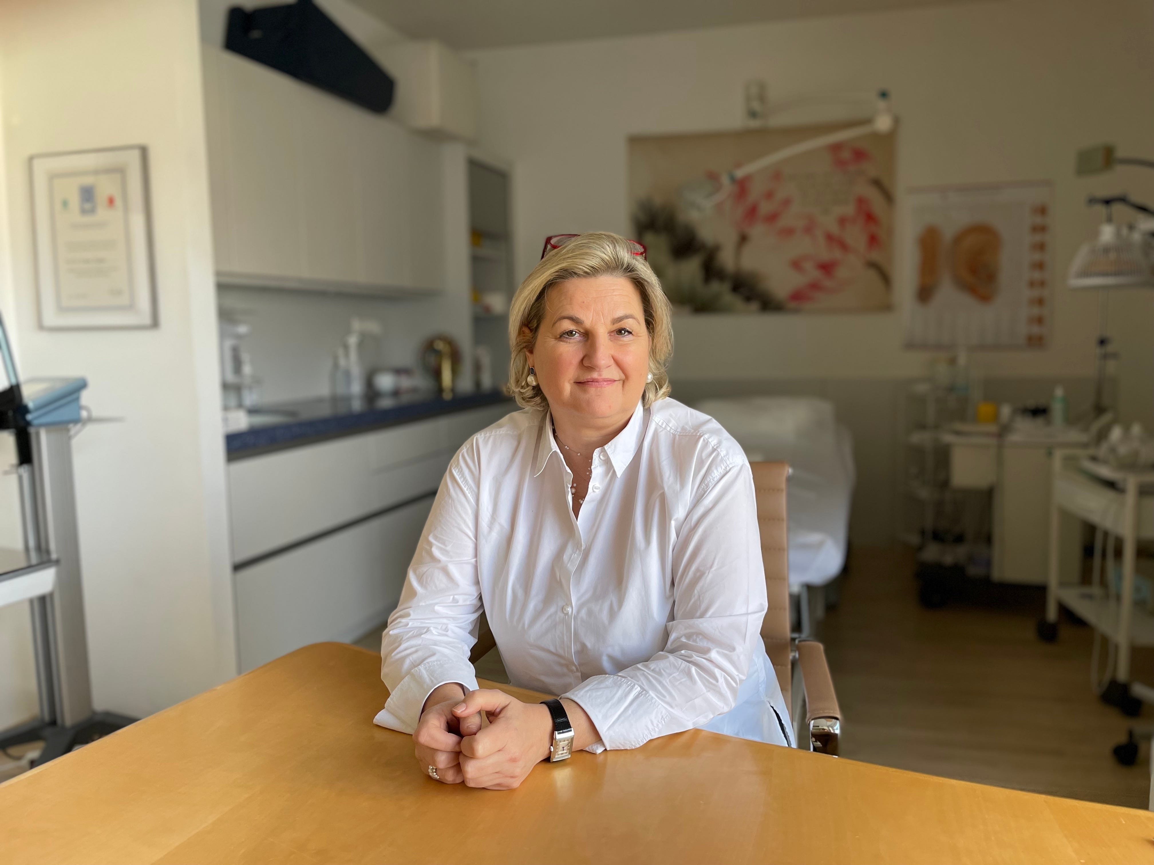 Augenärzte Am Kurpark - Frau Dr. Med. Gabriele Scharenberg Über mich | Ordination Dr. med. Gabriele Huber