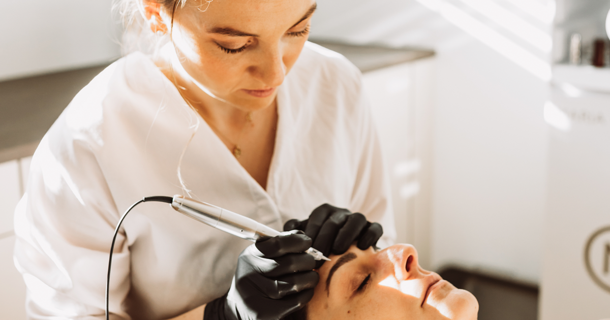 Céleste Schwerin & Angela Iovu Permanent-make-up Artist Permanent Make-up - Leistungen & Produktlinien | Mädelfein, Vorarlberg
