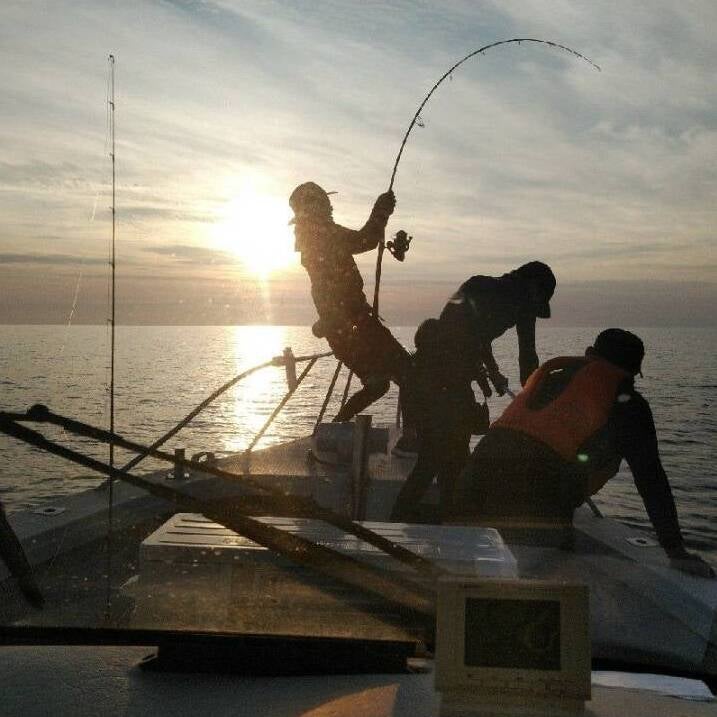 マグロキャスティング 遊漁船 チャーター 秋田 日本海 酒田沖 飛島 津軽海峡 | maguro casting マグロ キャスティング