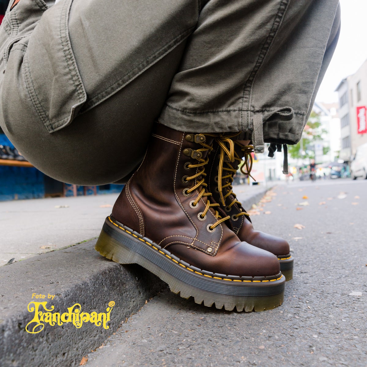 Dr martens 90 off zaragoza best sale