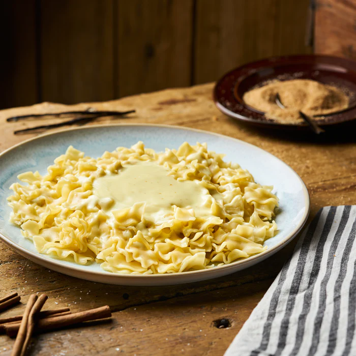 MILCHNUDELN AN VANILLESAUCE - Dessert / Süße Gerichte - Shop | Fruchtkörbla