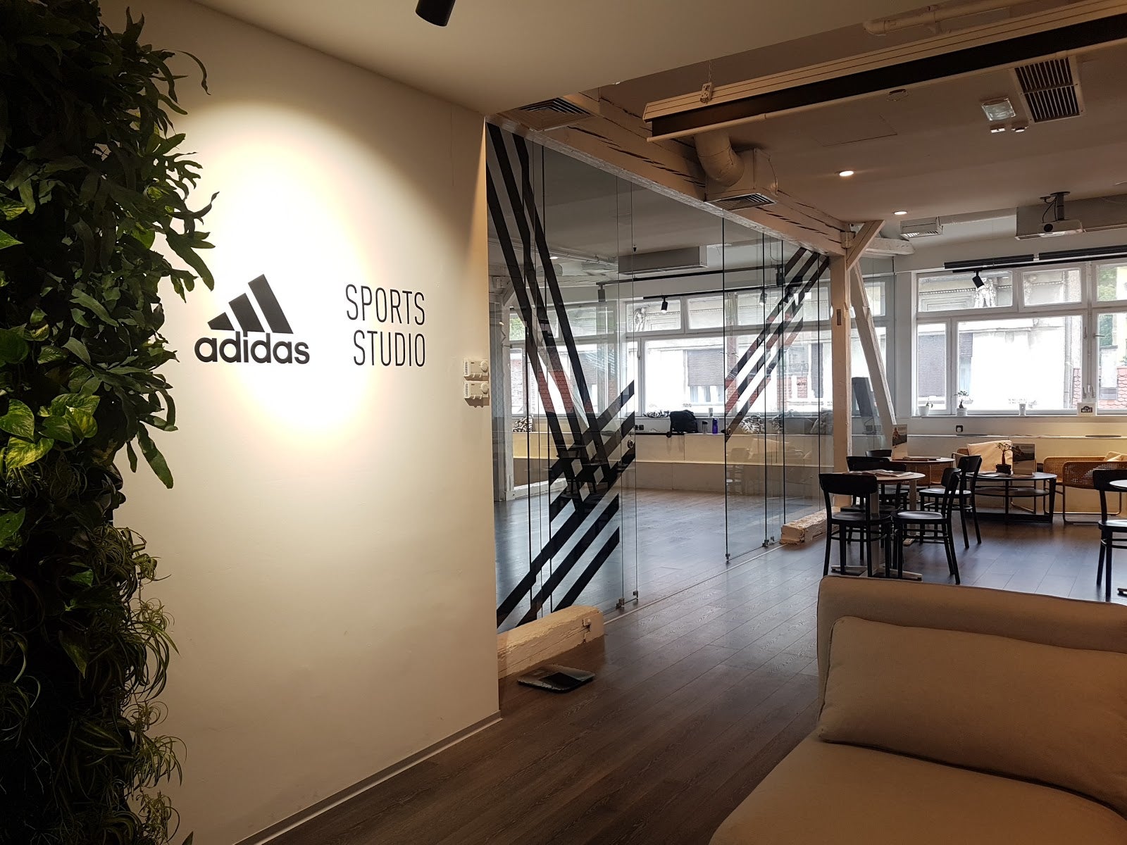 Home adidas Sports studio fitness club