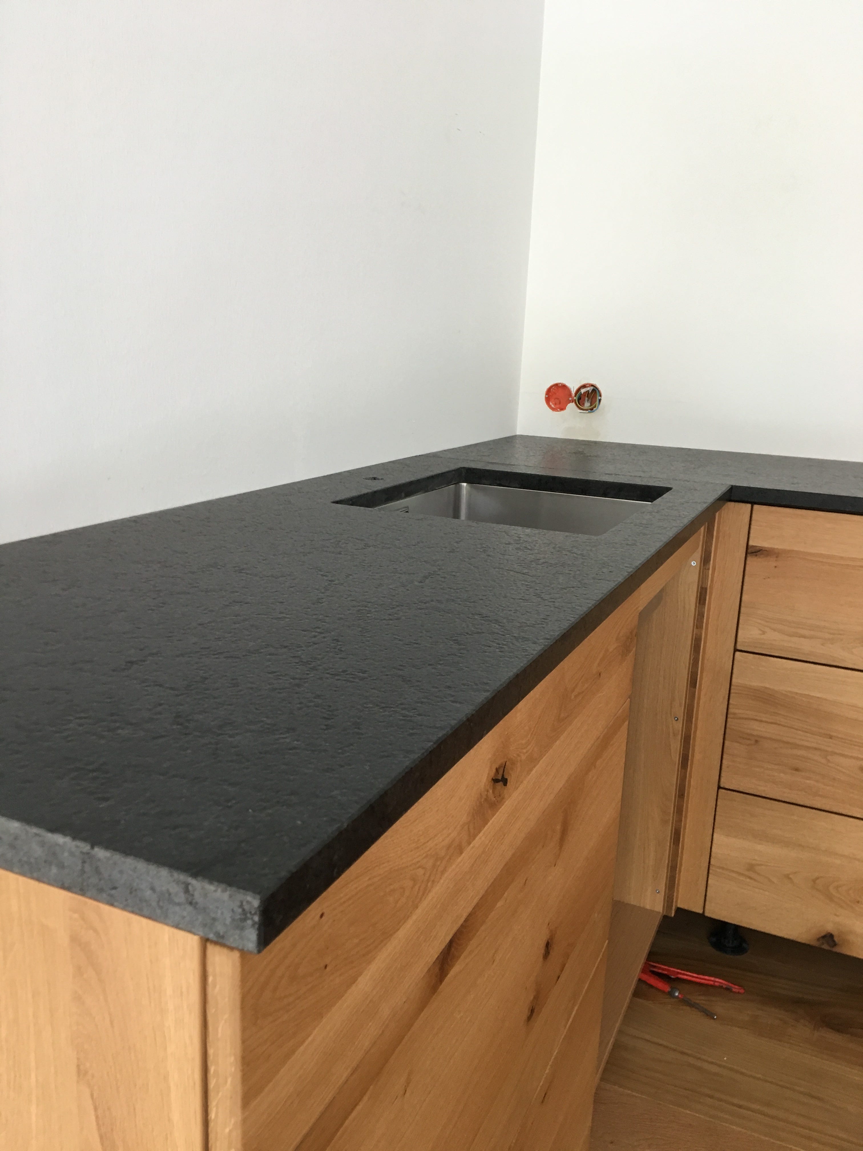 Küchenarbeitsplatten Innenbereich Perfektion in Naturstein